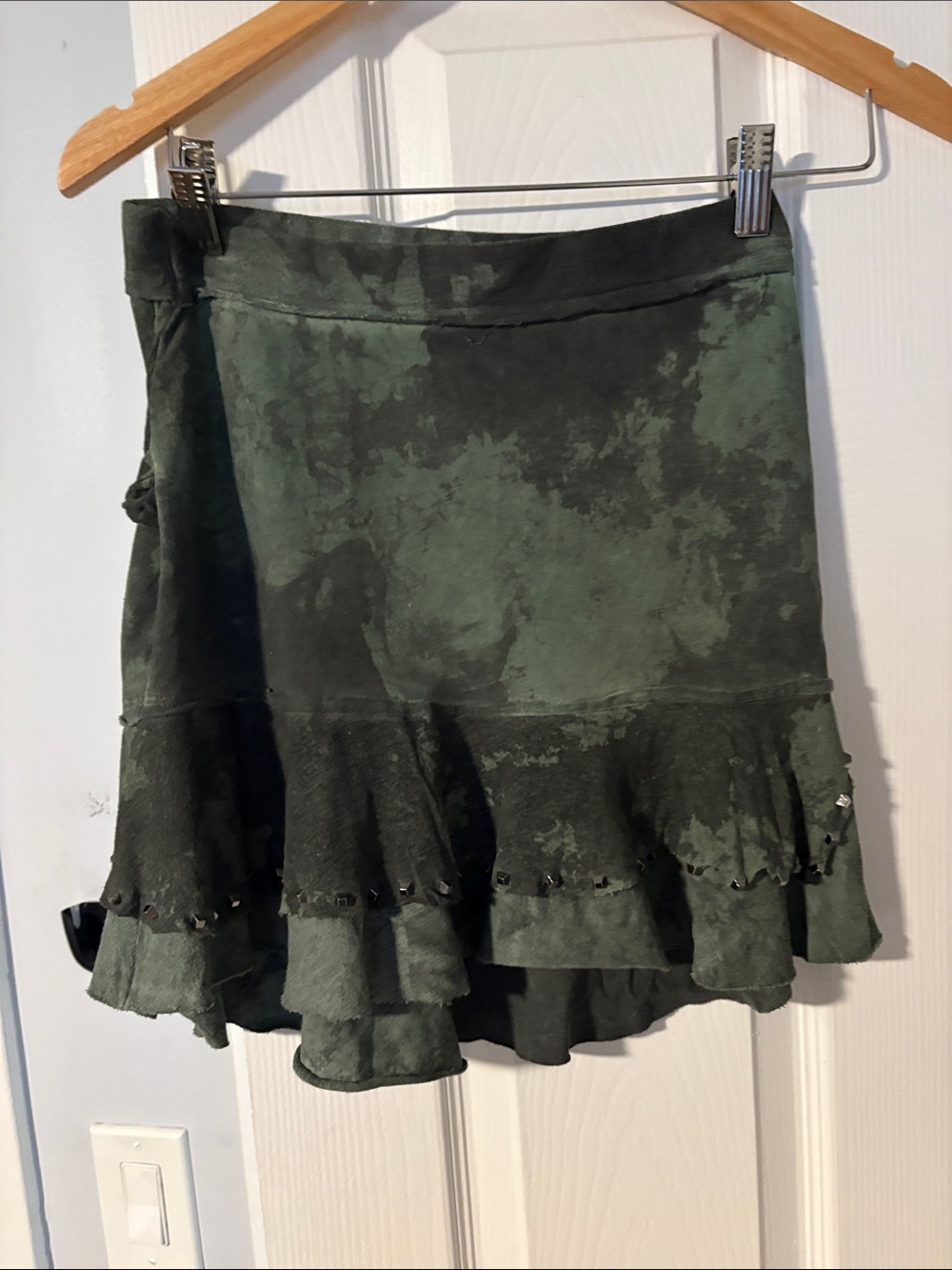 John John distressed grunge streetwear Green Ruffle Hem Women's Skirt